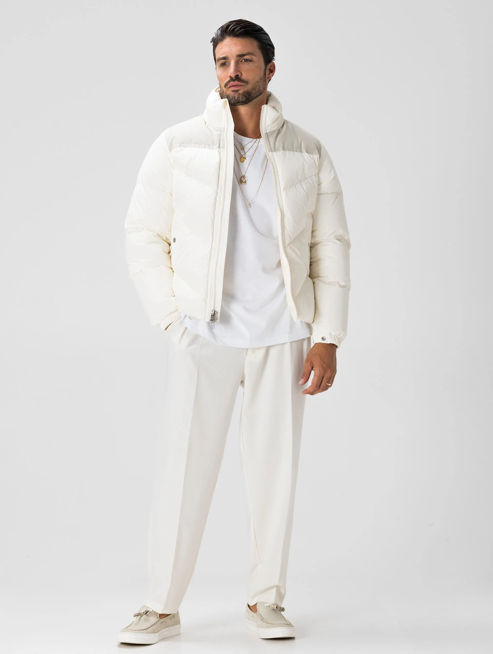 LOGO ARCTIC JACKET IN SNOW STONE